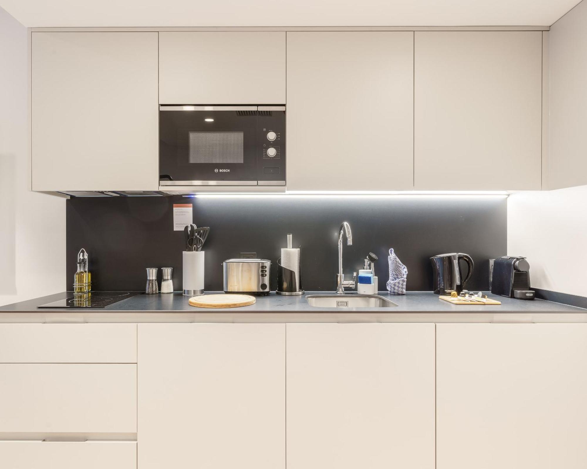 Limehome Madrid Calle De Juan Hurtado De Mendoza Екстериор снимка